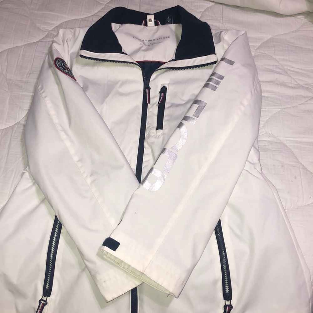 WHITE TOMMY HILFIGURE JACKET